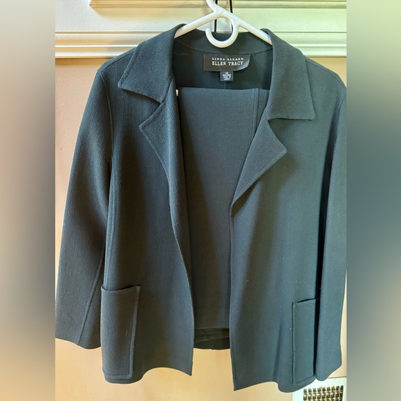 Warm, 100% vintage wool suit— Linda Allard for Ellen Tracy blue/gray. - Picture 2 of 14